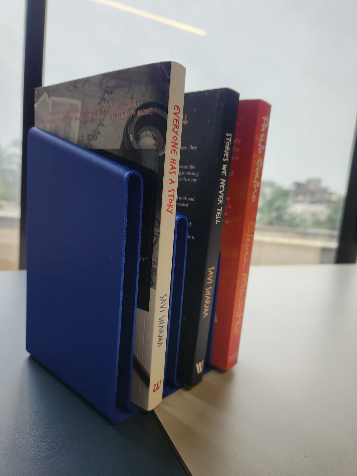 3D Printed Modern Book Organizer – Minimalist Desk & Shelf Storage