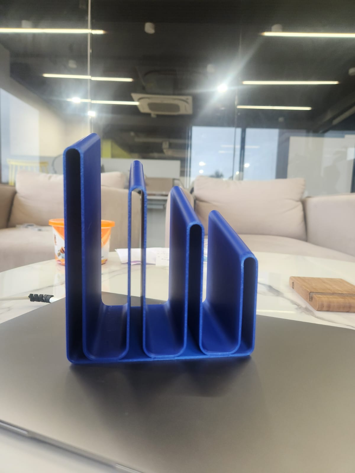 3D Printed Modern Book Organizer – Minimalist Desk & Shelf Storage