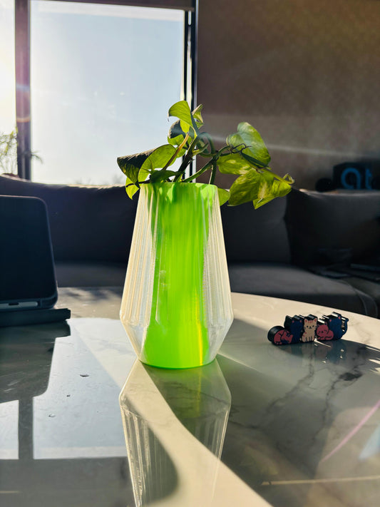 Two tone 3D printed vase for home or office decor