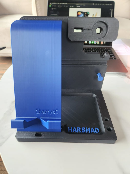 3D Printed Pen Stand Desk Organizer with Mobile & Apple Watch Stand – Charging Port Compatible