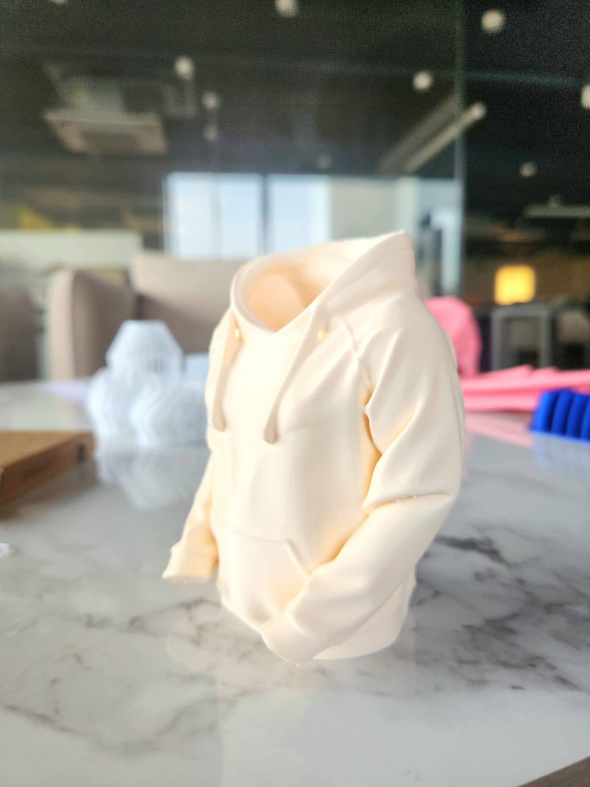 3D Printed Hoodie Pen Stand – Quirky Desk Organizer