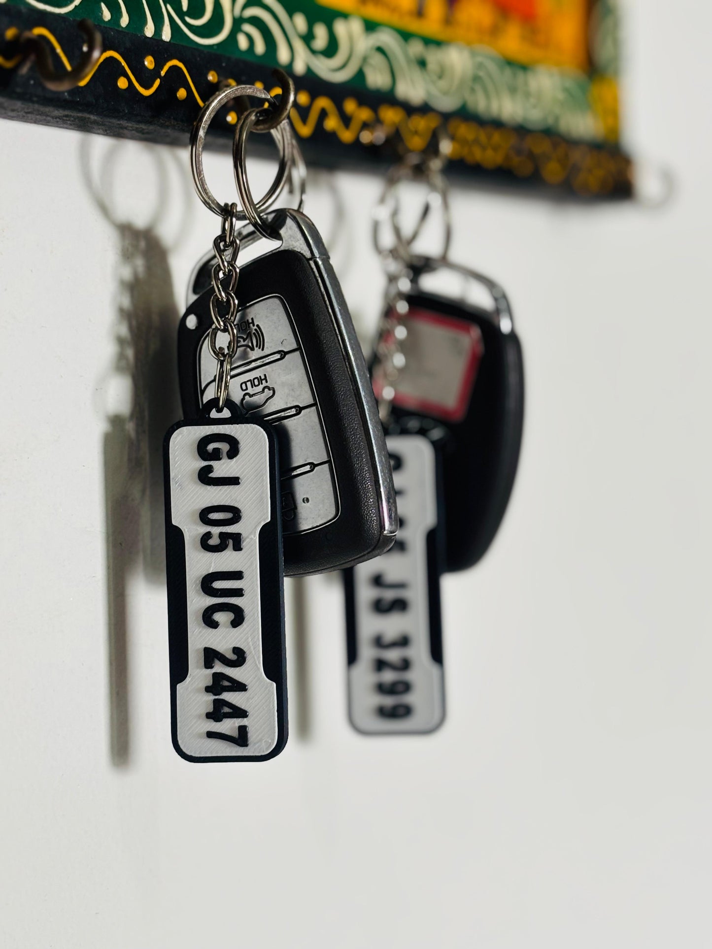 Custom Vehicle Number Plate Keychain – Personalized Registration Key Tag